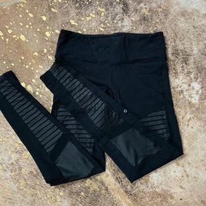 Alo Moto leggings *like new*